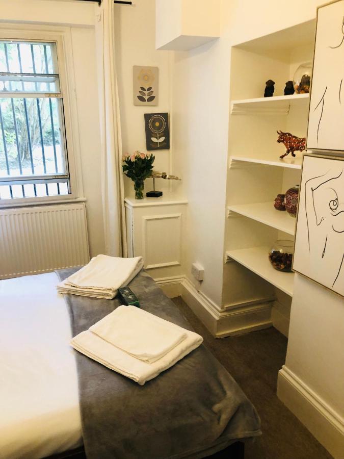 2 Bedroom Apartment Close To Camden Town London Exteriör bild
